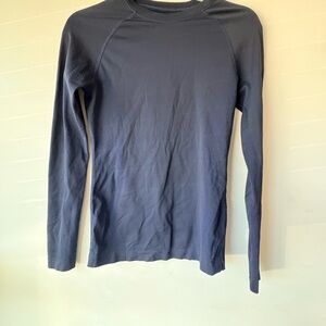 Figs Seamless Navy Top